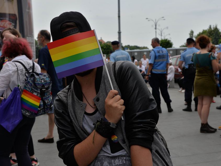 „Acces interzis” în 7 parcuri din Oradea pentru comunitatea LGBT. Primăria refuză să aprobe manifestările publice ale minorităților sexuale